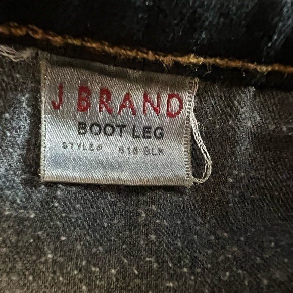 J. BRAND BOOT LEG DARK WASH JEANS STYLE 818 BLK SIZE 30 - Picture 3 of 4
